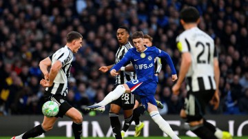 0-1！欧冠完败后回到联赛主场又输球 11.6亿豪门双线沉沦5轮仅1胜