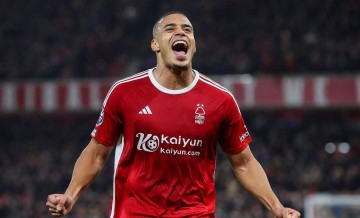 3-1，4-2！欧联杯悲喜夜！森林携维拉晋级，4强出炉：西甲被团灭